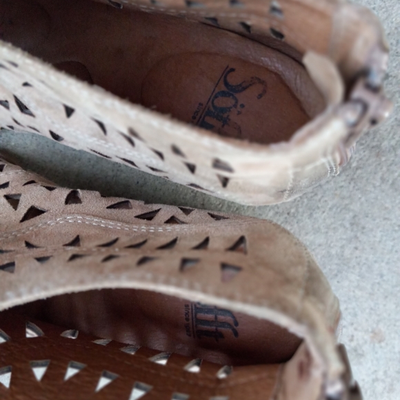 8 SÖFFT WESTWOOD 2 Metallic Gold Tan Lazer Cut Leather 2¾" Stacked Heel Booties - Picture 7 of 13